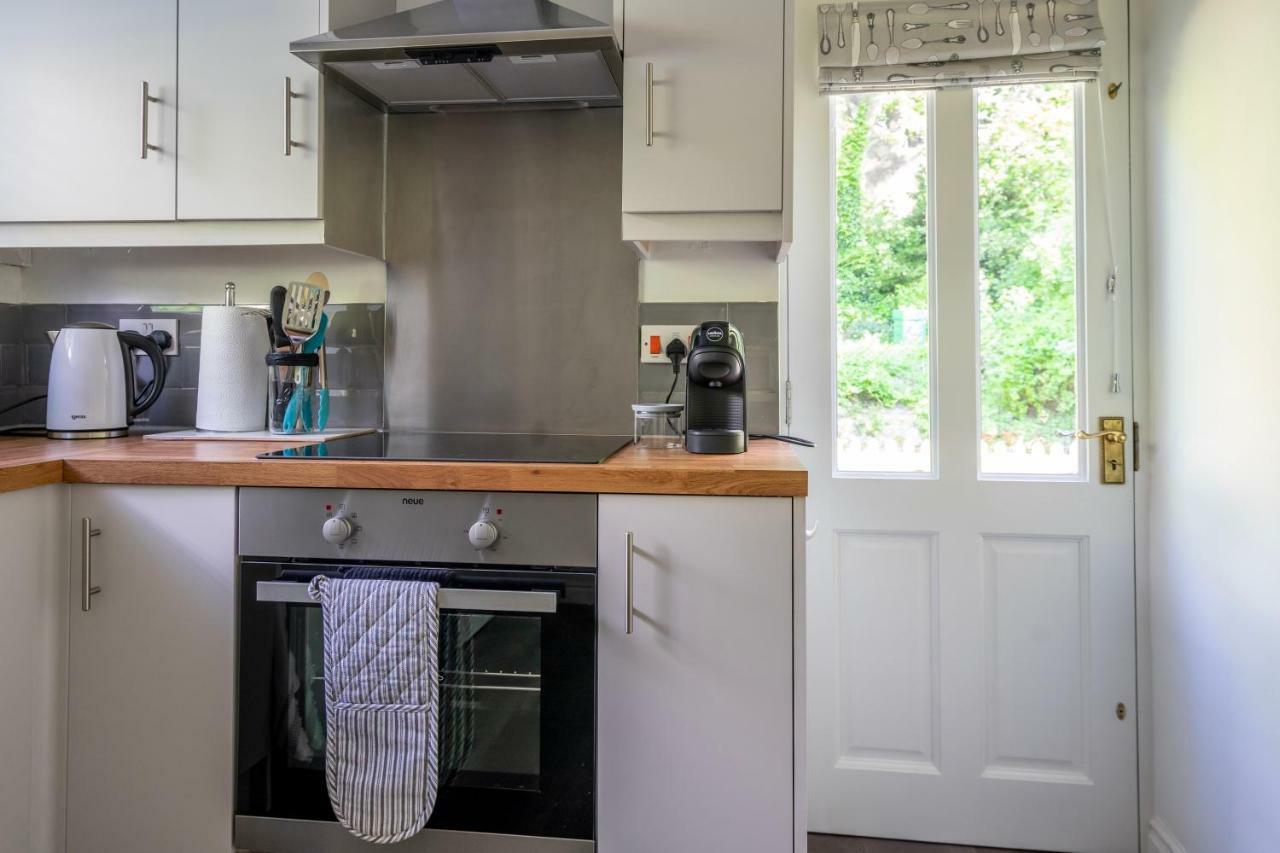 The Cottage By The Walls York Extérieur photo